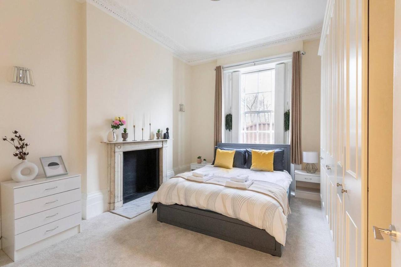 Cozy Flat In The Heart Of London Apartment Bagian luar foto
