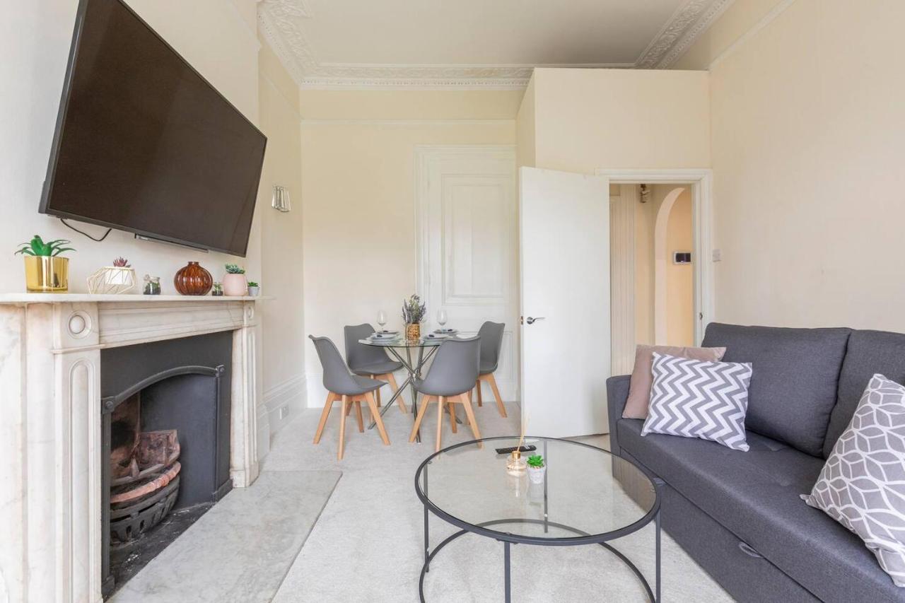 Cozy Flat In The Heart Of London Apartment Bagian luar foto