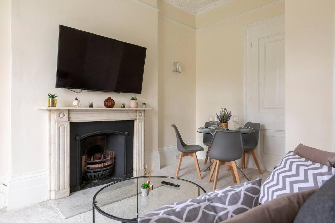Cozy Flat In The Heart Of London Apartment Bagian luar foto